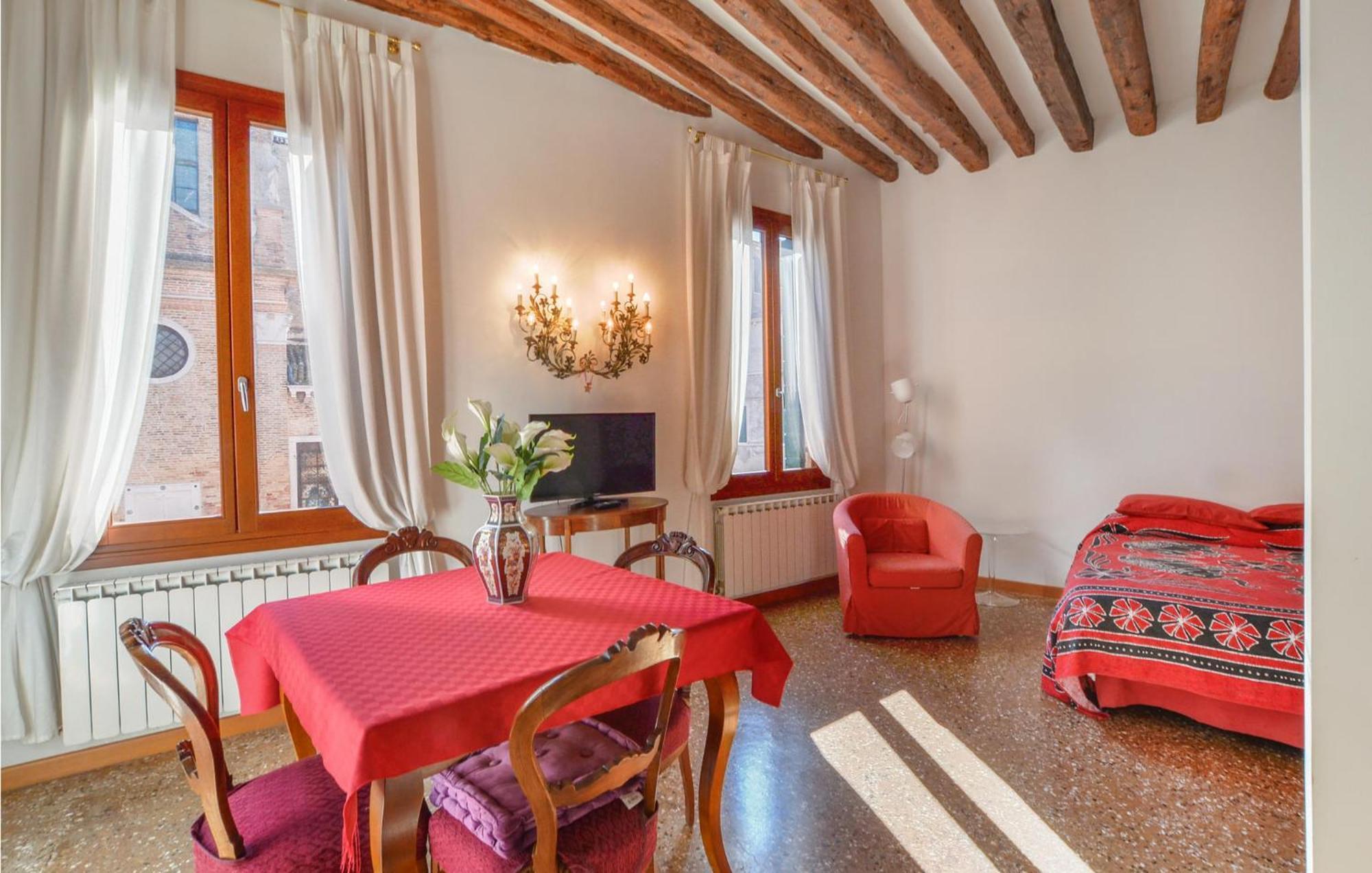 Stunning Apartment In Venezia With Kitchenette Экстерьер фото